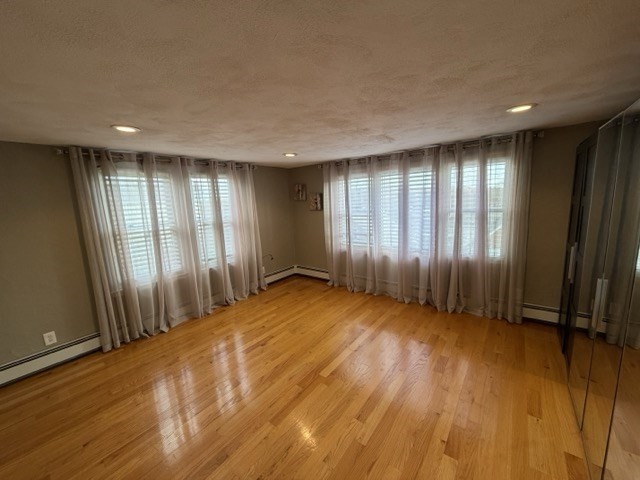 Watertown, Massachusetts 02472, United States, 3 Bedrooms Bedrooms, ,1 BathroomBathrooms,Residential,Active,245835