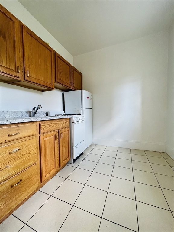 14 Palace Rd 15
