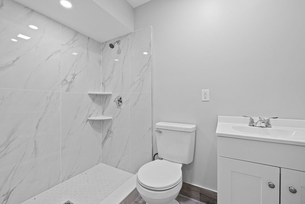 96 Elmer Rd, Boston Ma RD #A, Boston, MA, 96 Elmer Rd, Boston Ma RD #A, Boston, MA Photo #4