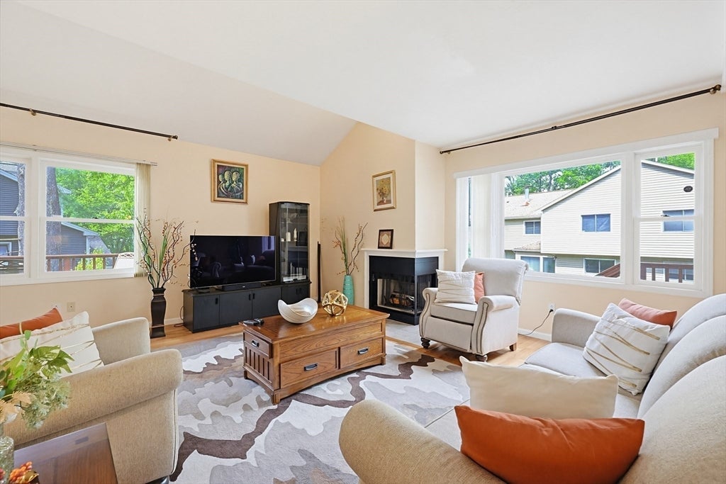 81 Arrowhead Cir 81