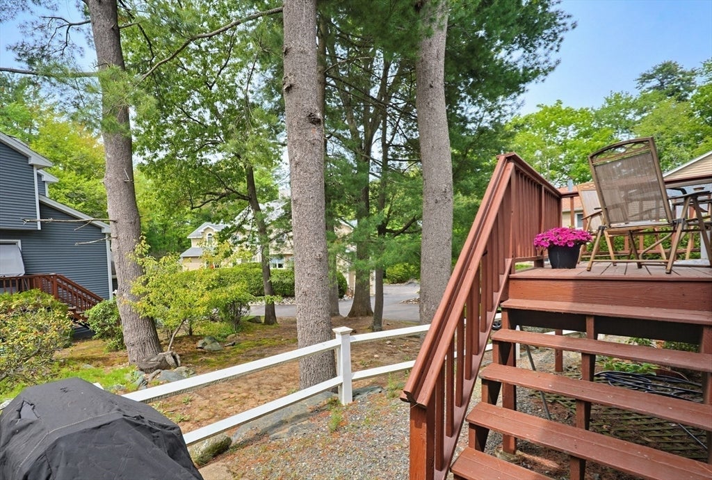 81 Arrowhead Cir 81