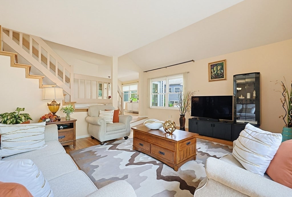 81 Arrowhead Cir 81