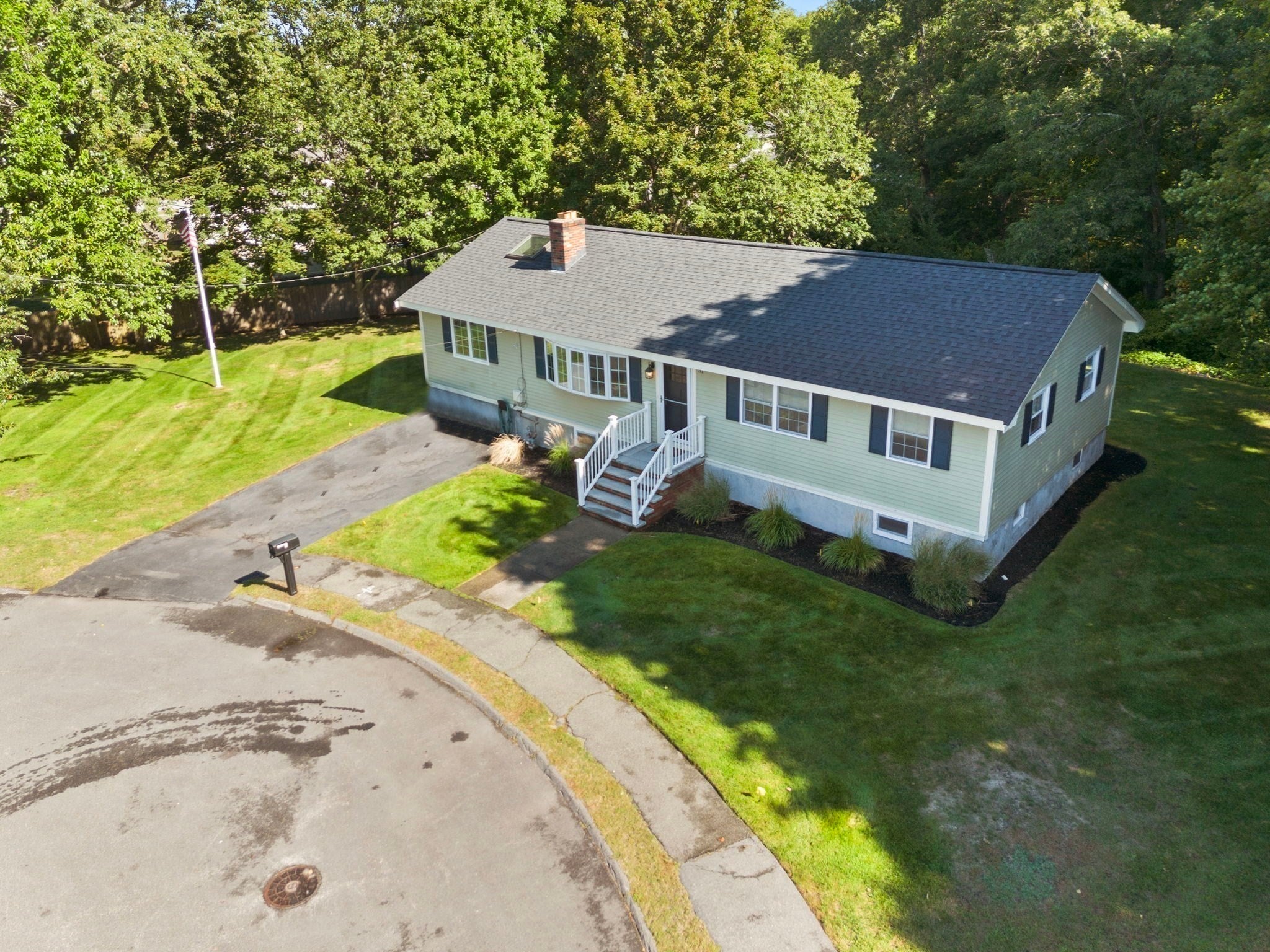 31 Columbus Road