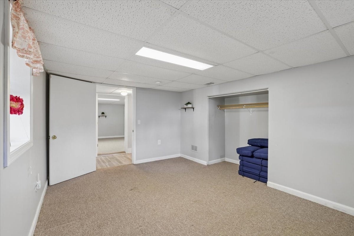 209 West Hollis St, Nashua, NH, 209 West Hollis St, Nashua, NH Photo #22