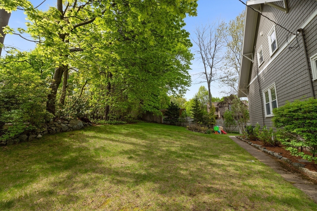 185 Franklin St, Stoneham, MA Photo #37