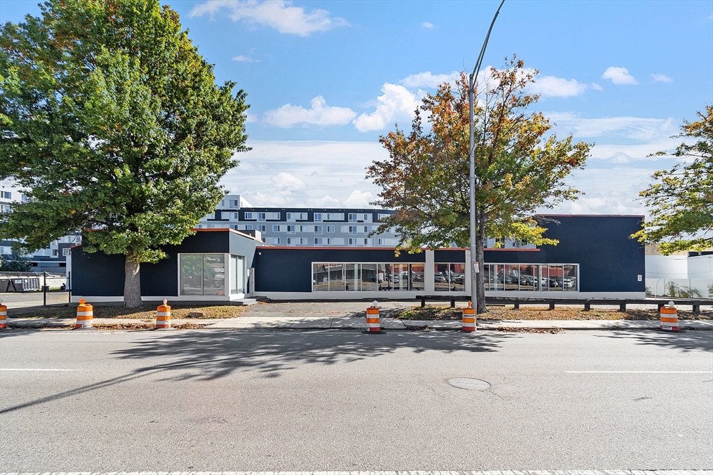 260-276 Lynnway