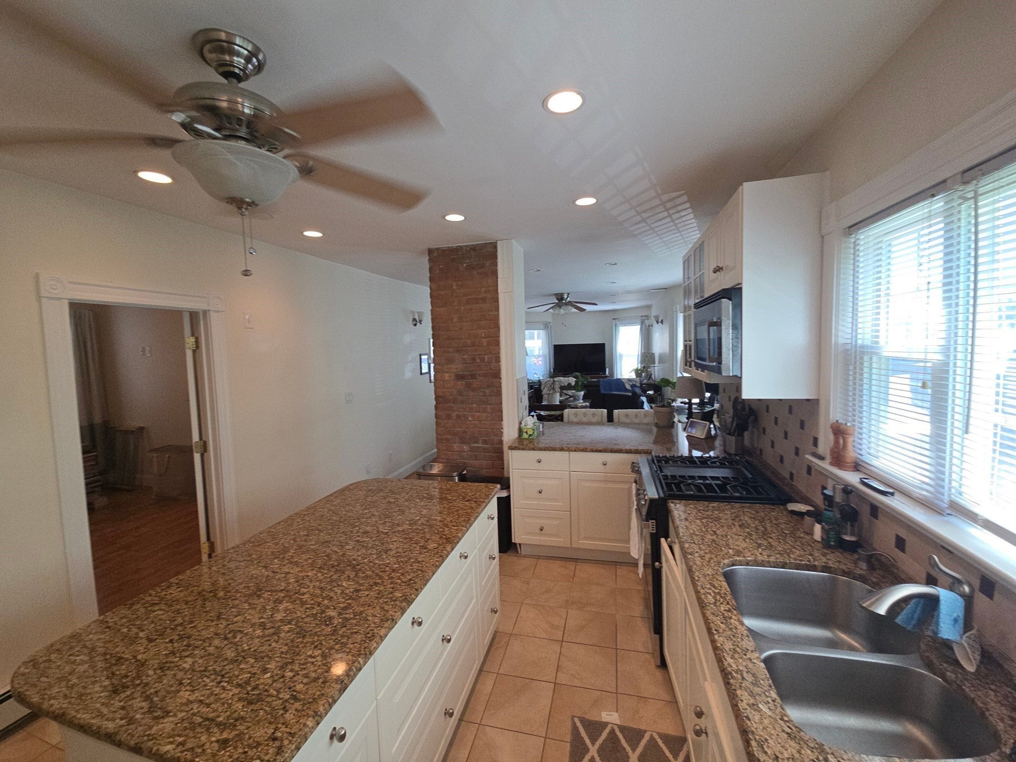 146 Hillside Road #1, Watertown, MA, 146 Hillside Road #1, Watertown, MA Photo #4