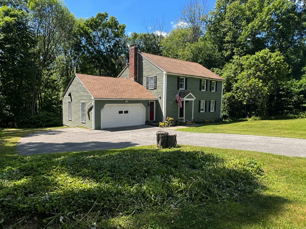 10 Garrison Heights Drive