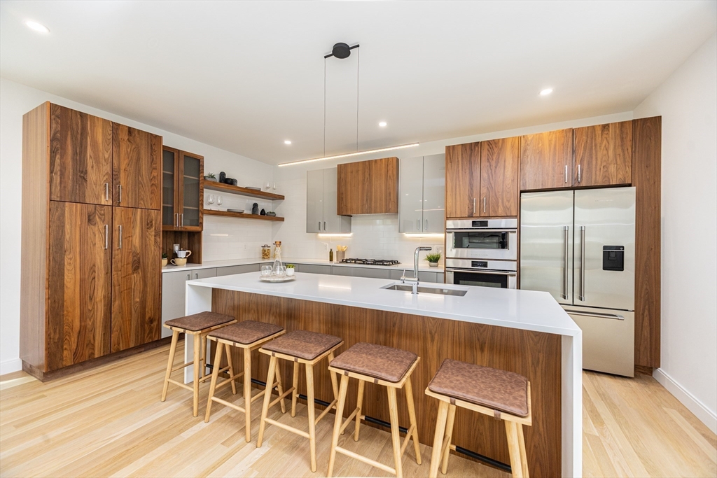 95 Griswold St 95