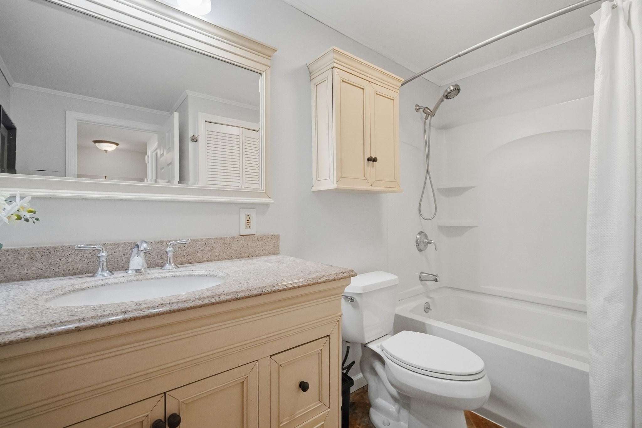 144 Autumn ST #E, Agawam, MA, 144 Autumn ST #E, Agawam, MA Photo #17