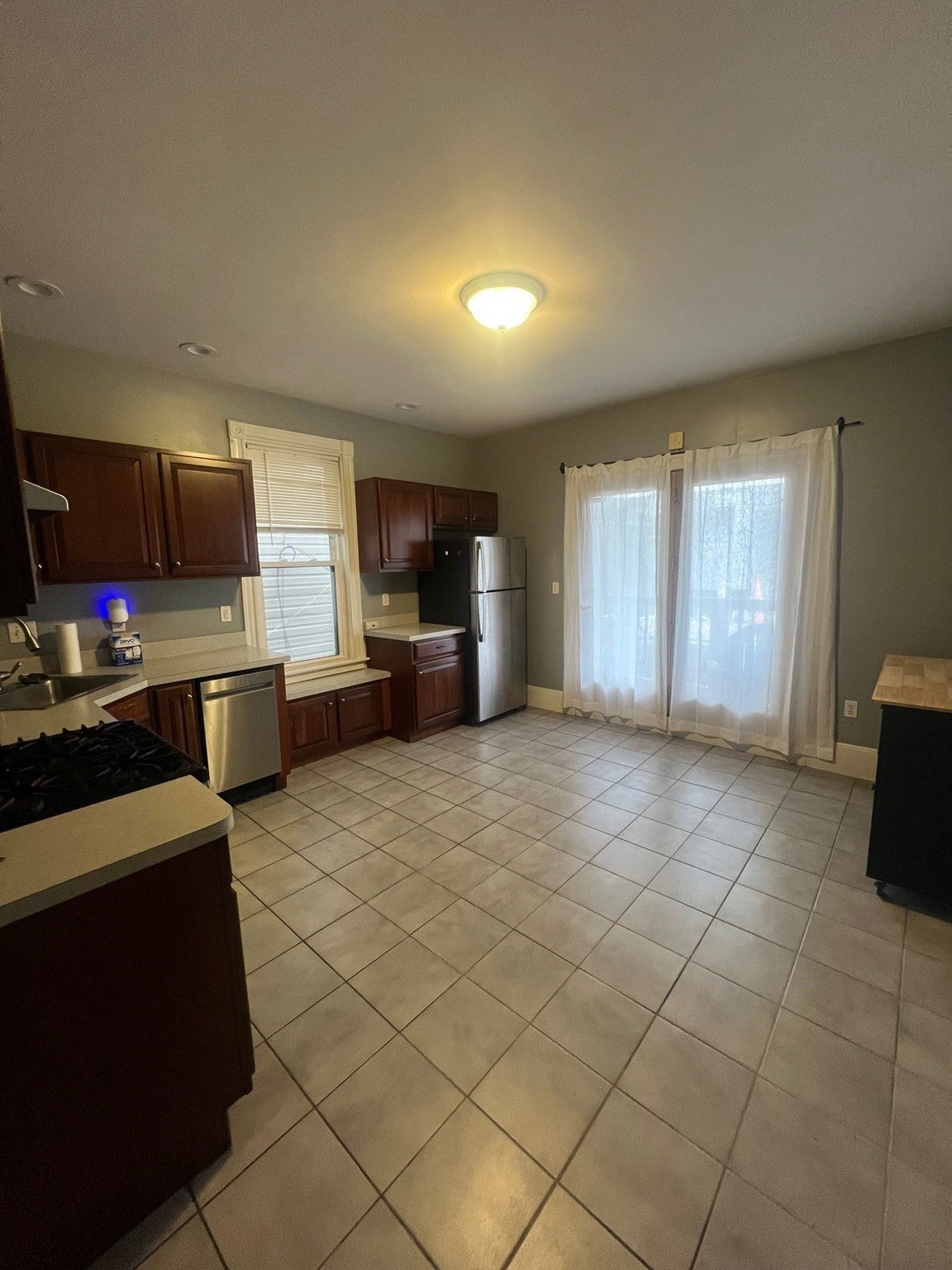 634 Dorchester Ave #1, Boston, MA Photo #2