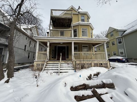 Photo of 77 Fort Pleasant Ave, Springfield, MA 01108 (MLS # 73463952)