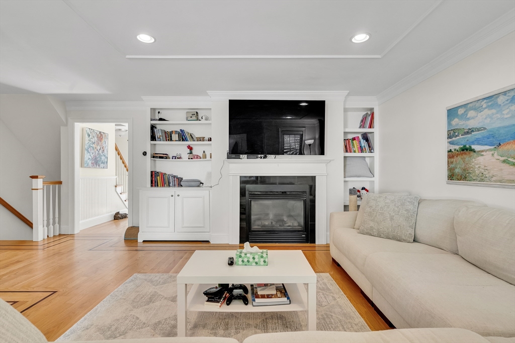 34 N Main St 3
