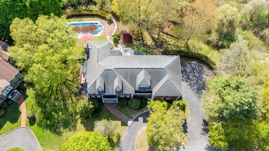 32 Solomon Pierce Road