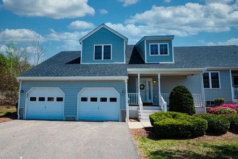 44 Green Briar Rd 44 Fitchburg MA 01420