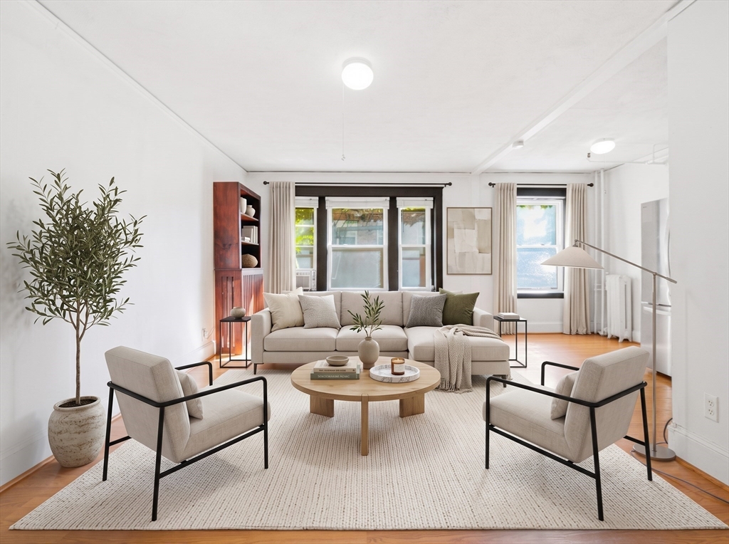 1607 Commonwealth Ave 04