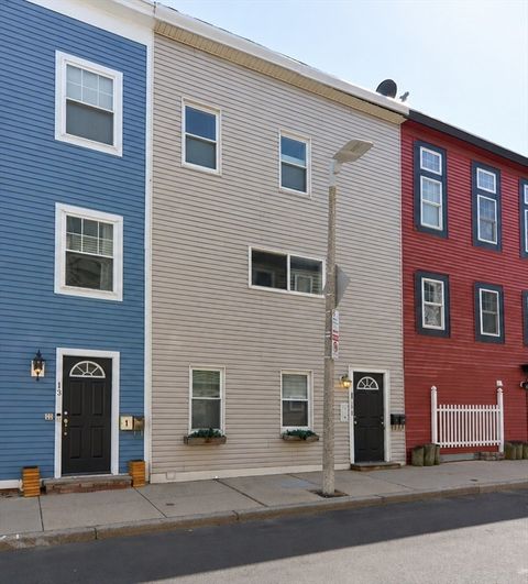 11 Emmet St Boston MA 02127