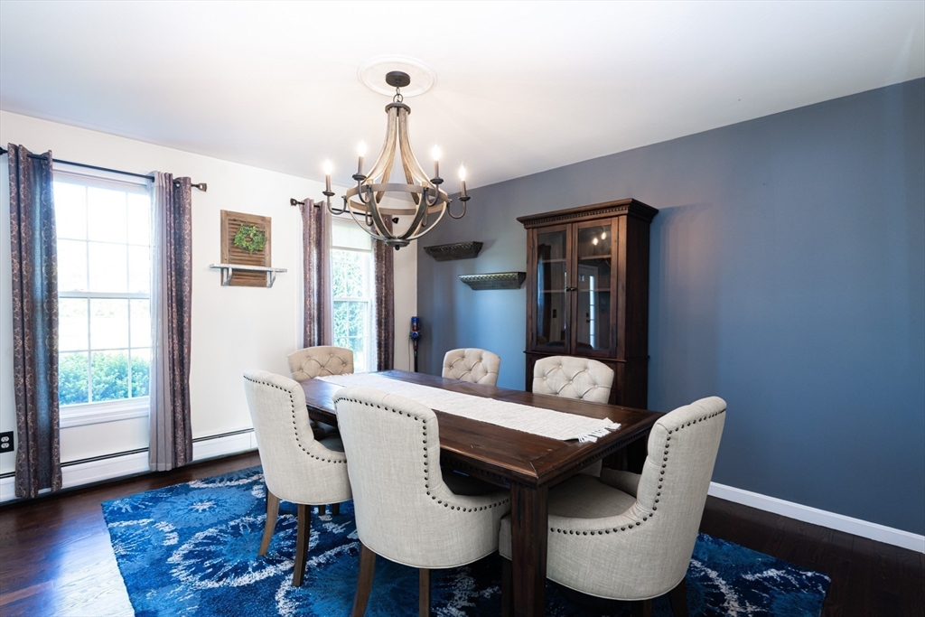 758 Council Oak Way