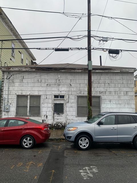 95 Exchange Lawrence MA 01841