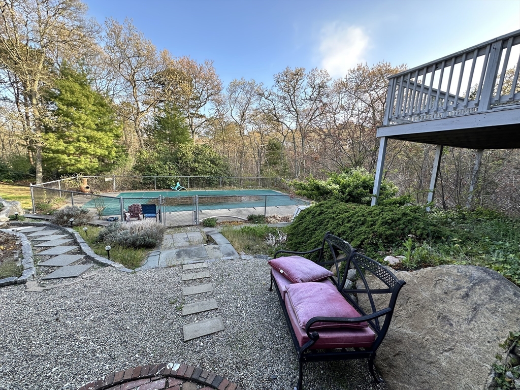 38 Durfee Dr
