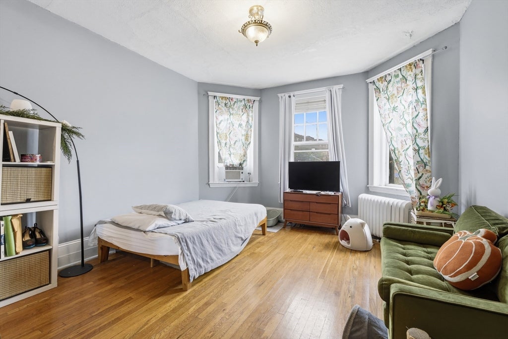 1572 Commonwealth Ave #6, Boston, MA Photo #11