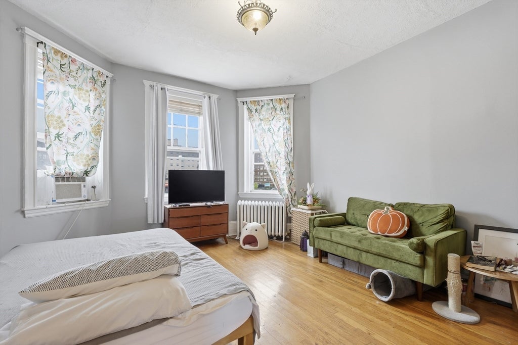 1572 Commonwealth Ave #6, Boston, MA Photo #13