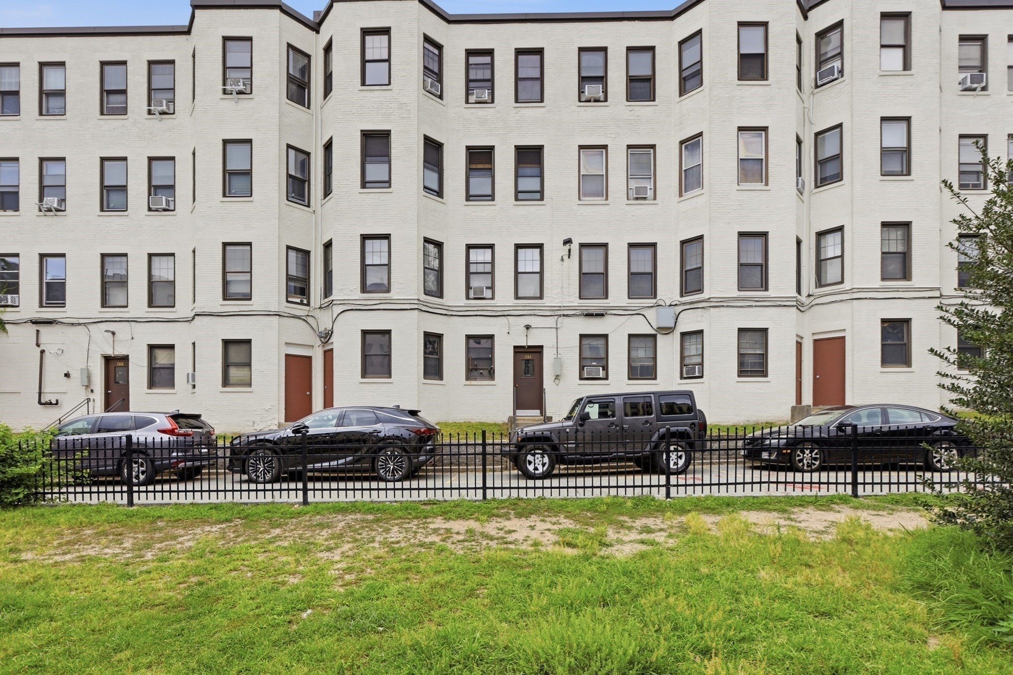 1572 Commonwealth Ave #6, Boston, MA Photo #31