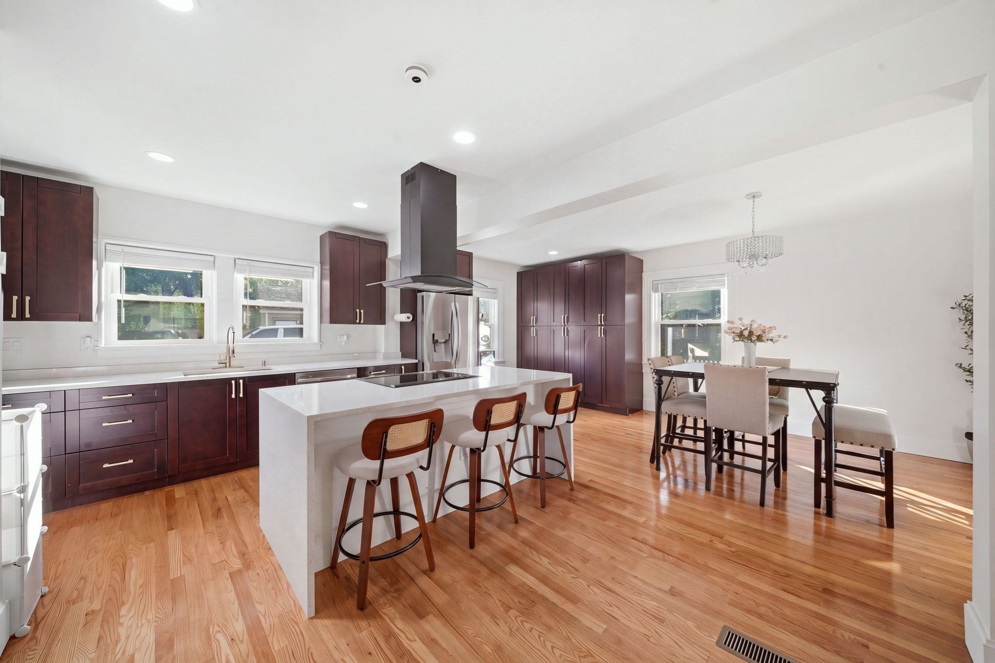 856 Newport Ave, Attleboro, MA, 856 Newport Ave, Attleboro, MA Photo #4