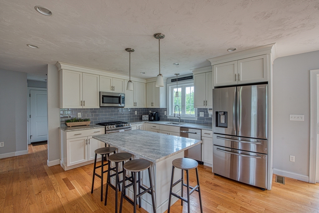31 Pocksha Dr