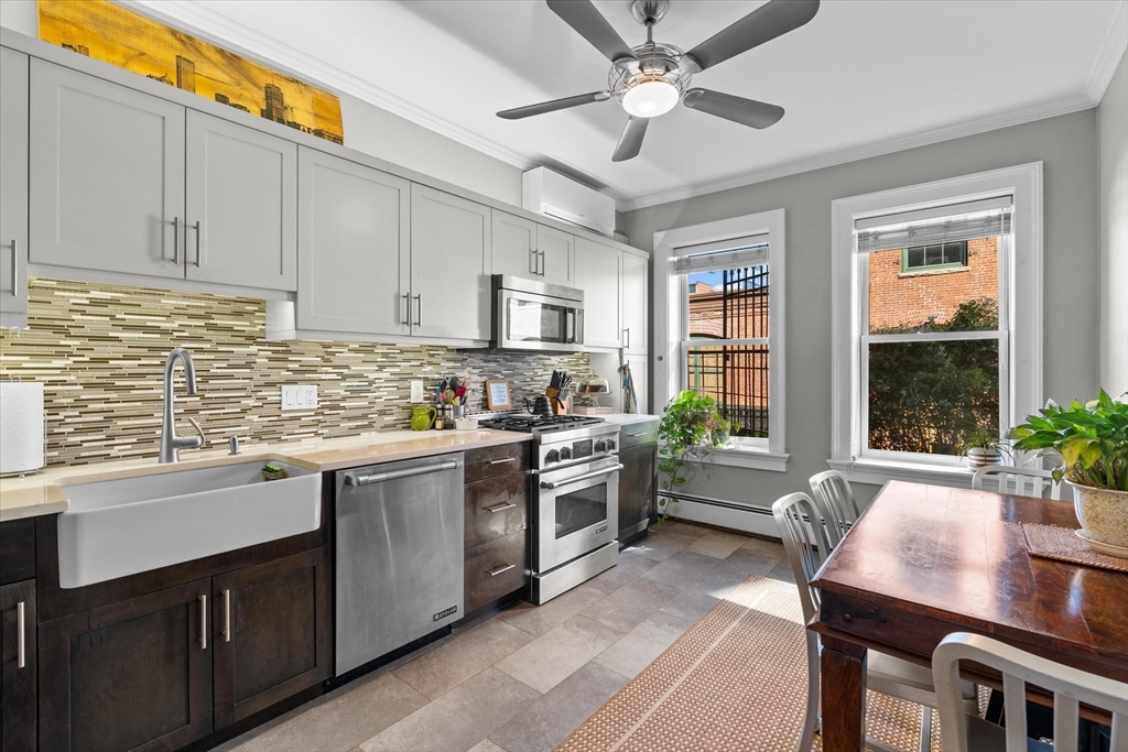 112 Union Park St 1
