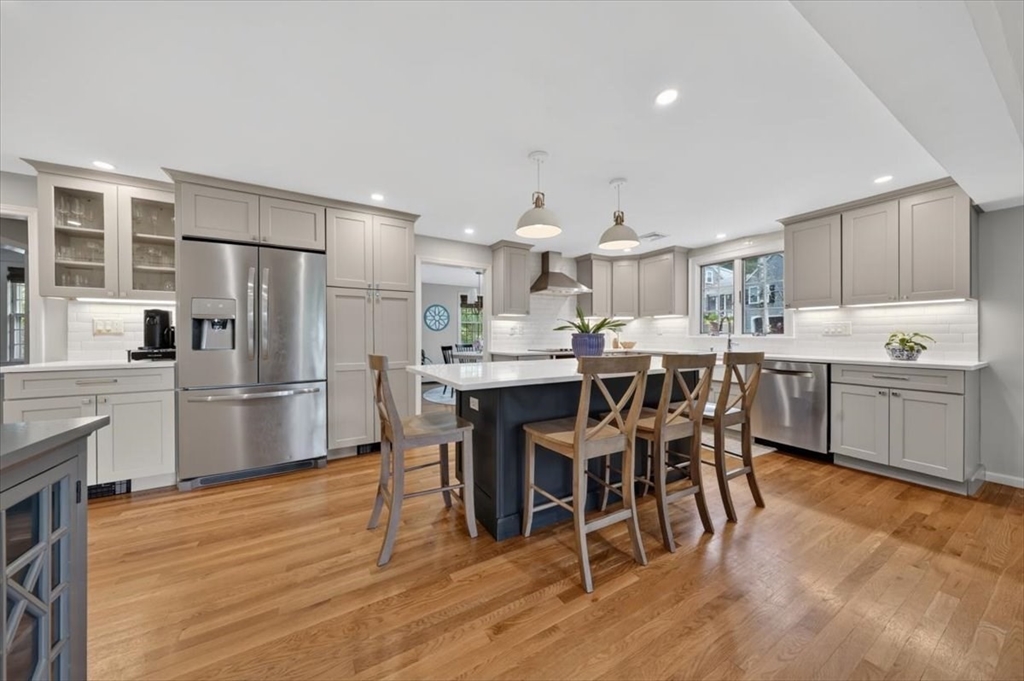 87 Duck Hill Rd