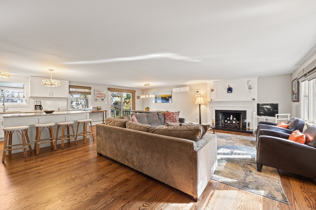 21 Nelson Avenue Unit A