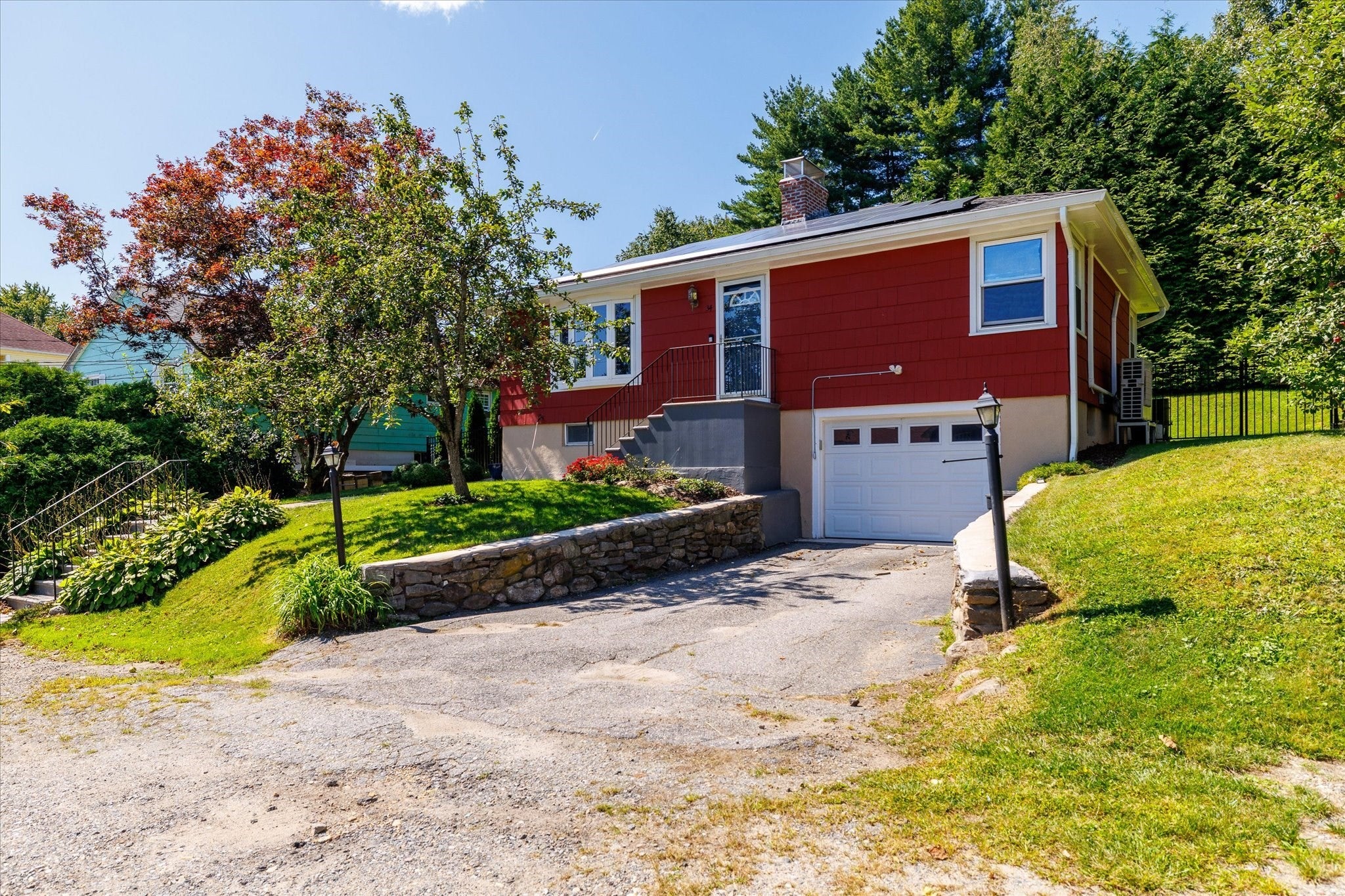 34 Evelyn St, Worcester, MA, 34 Evelyn St, Worcester, MA Photo #2