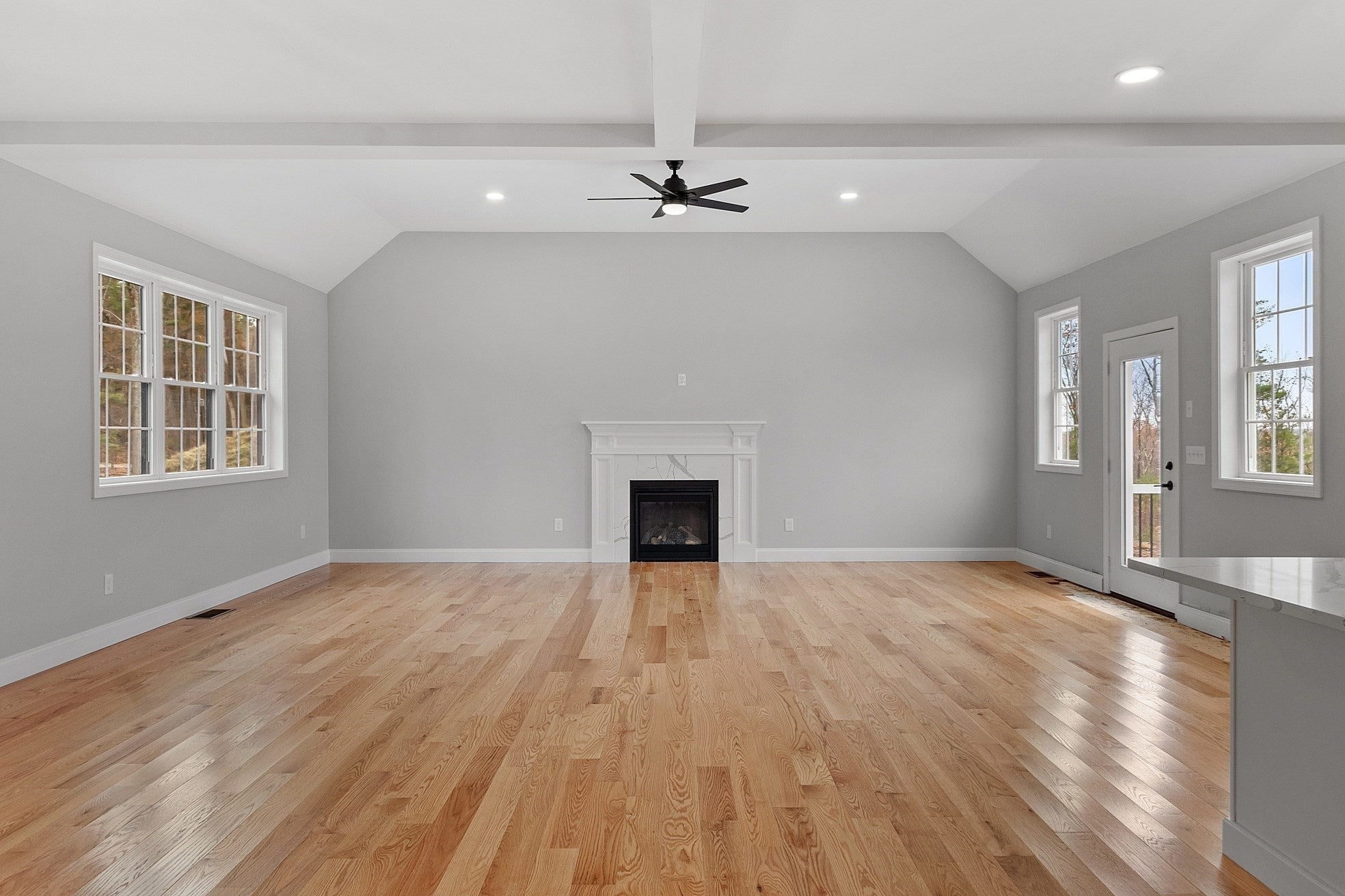 71 Willard RD, Ashburnham, MA Photo #11