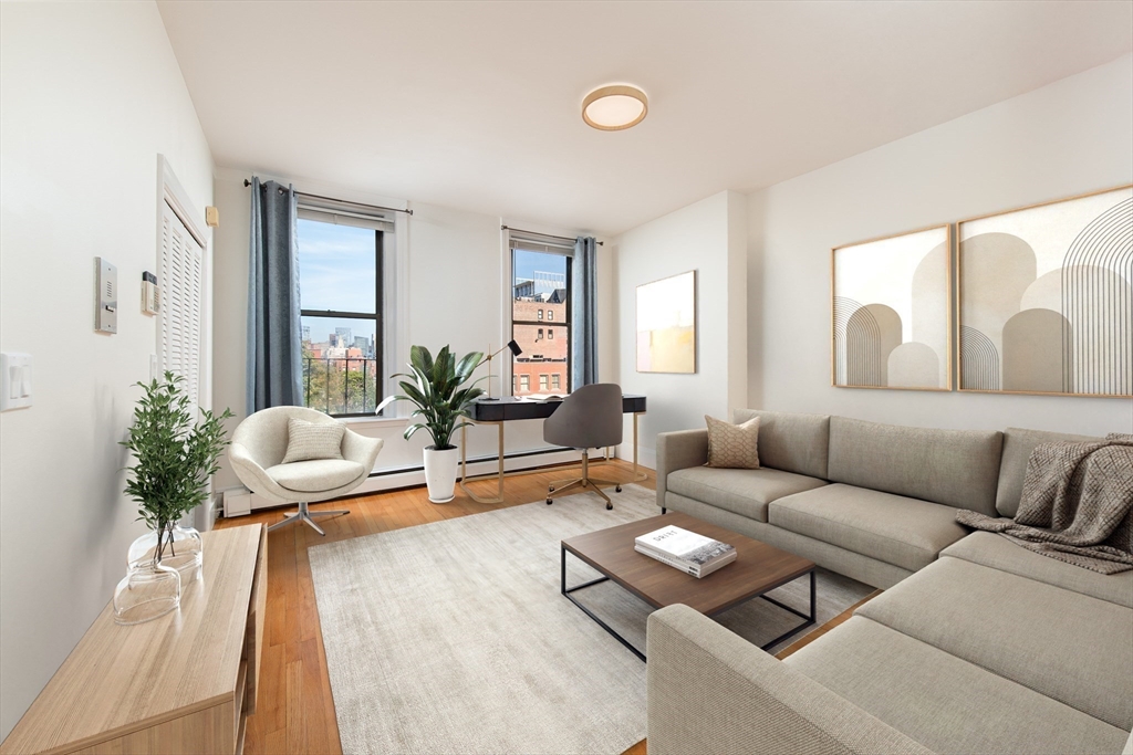 362 Commonwealth Ave 4E