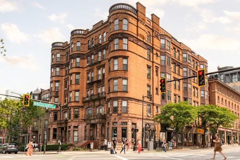 362 Commonwealth Ave 4E Boston MA 02115