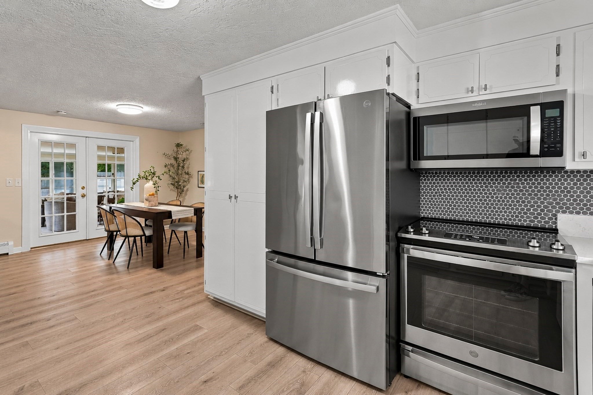 4 Nadine Road, Framingham, MA Photo #8