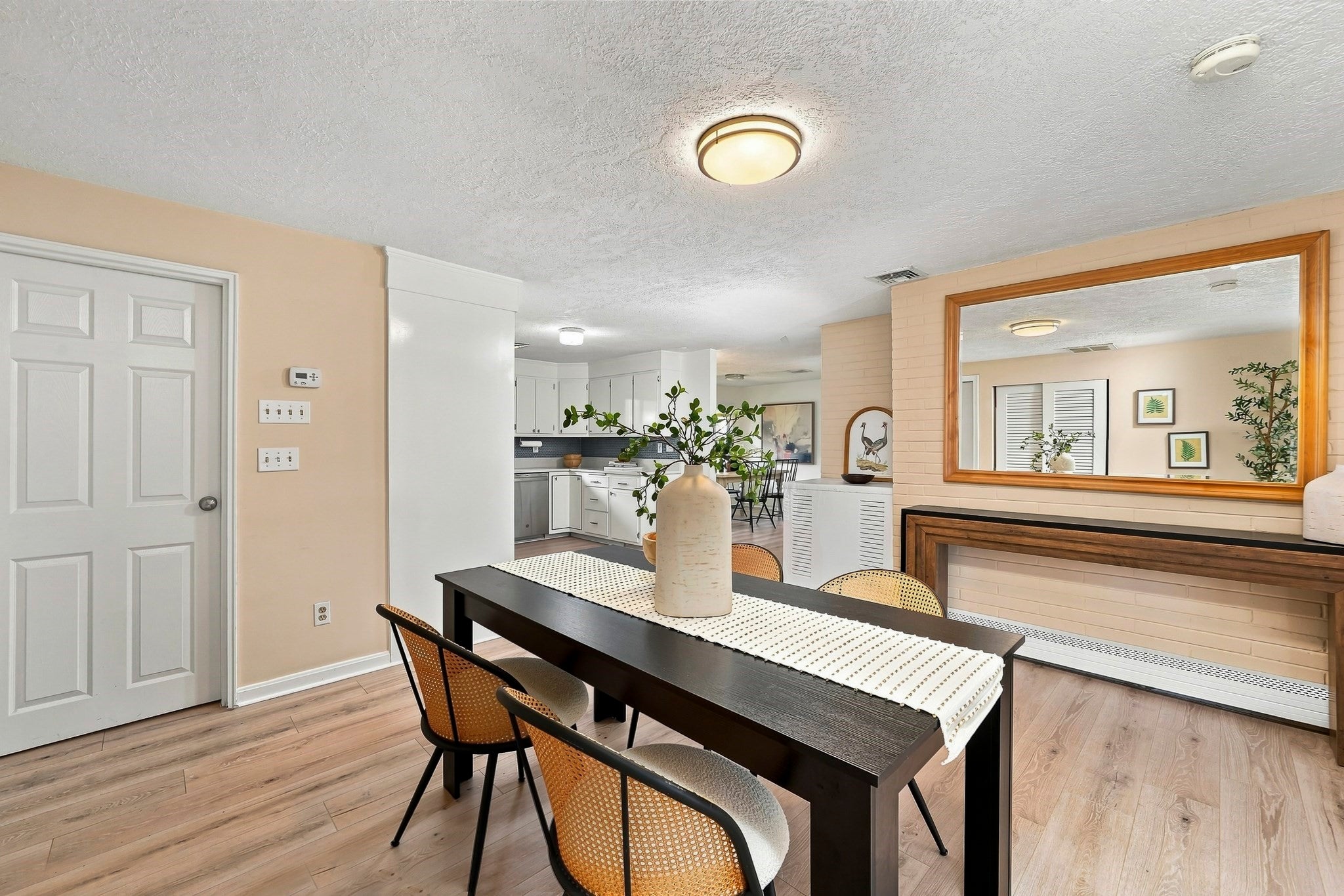 4 Nadine Road, Framingham, MA Photo #11
