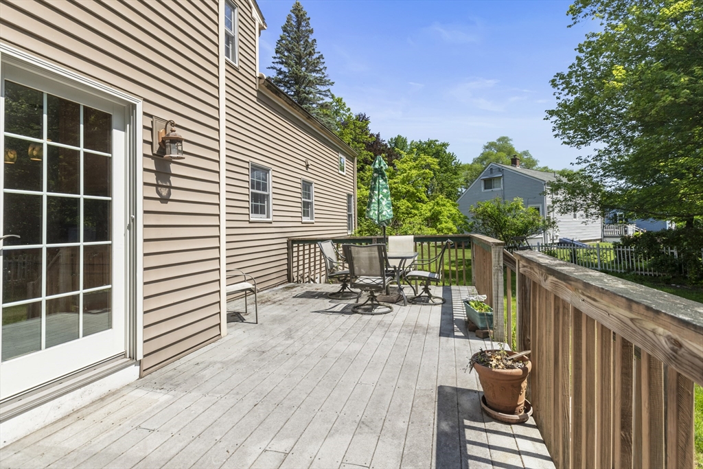 25 Hamilton Road