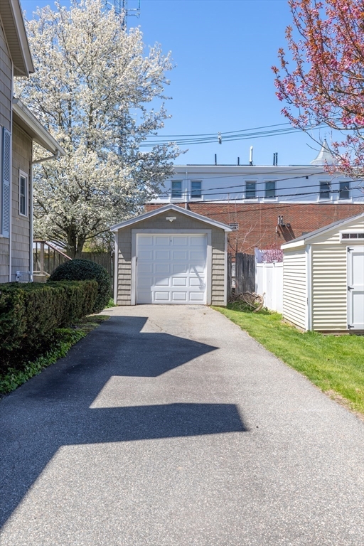 9 Parsons Ave