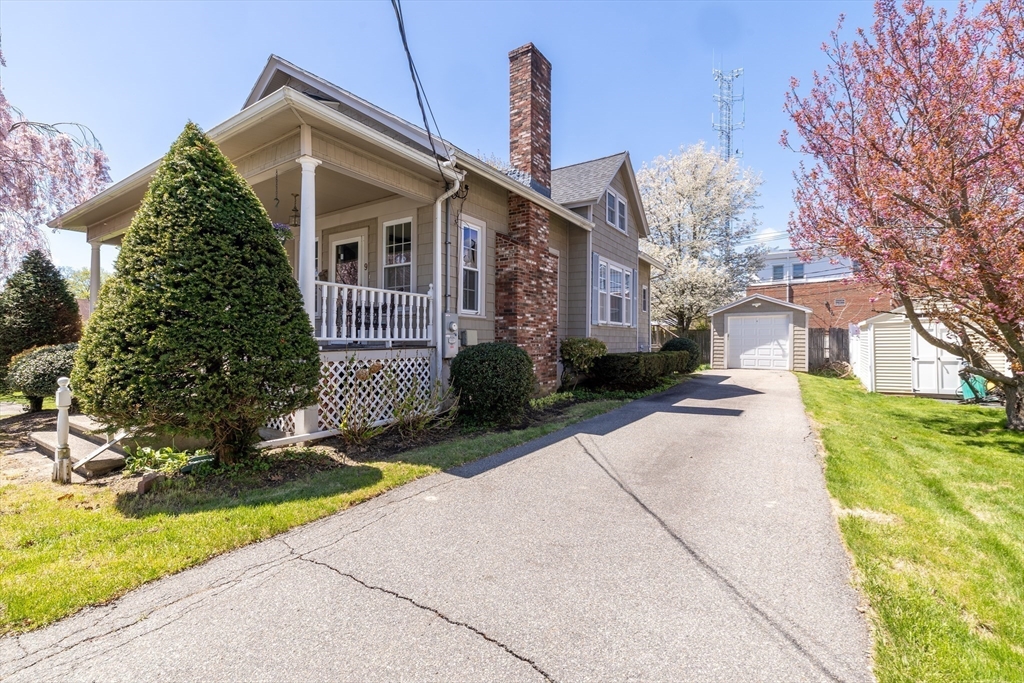 9 Parsons Ave