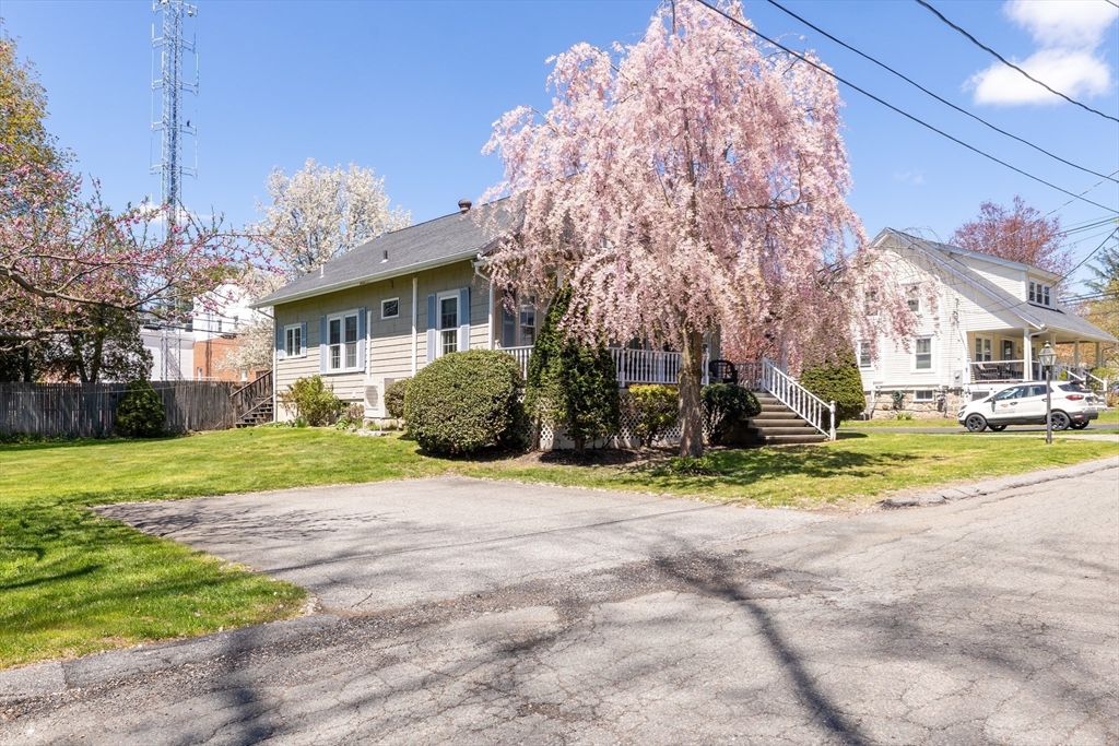 9 Parsons Ave