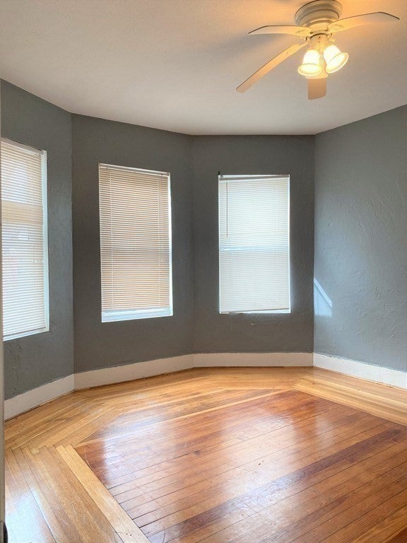 Photo 6 Photo 6