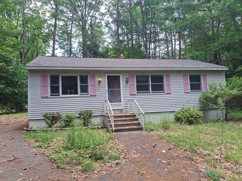 8 Laurel Dr Ashburnham MA 01430