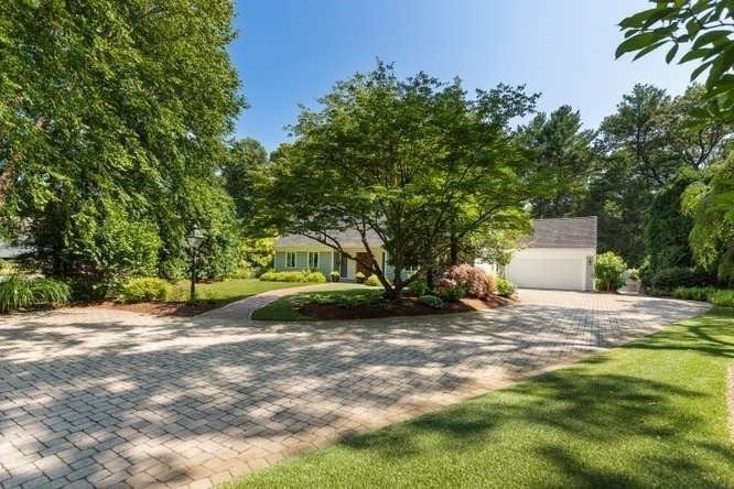 125 Bristers Hill, Concord MA 01742