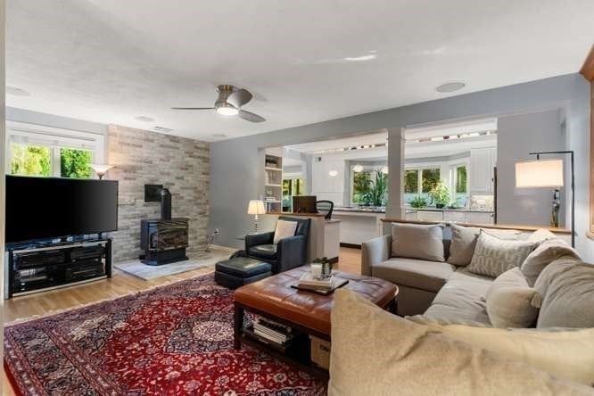 125 Bristers Hill, Concord, MA Photo #14