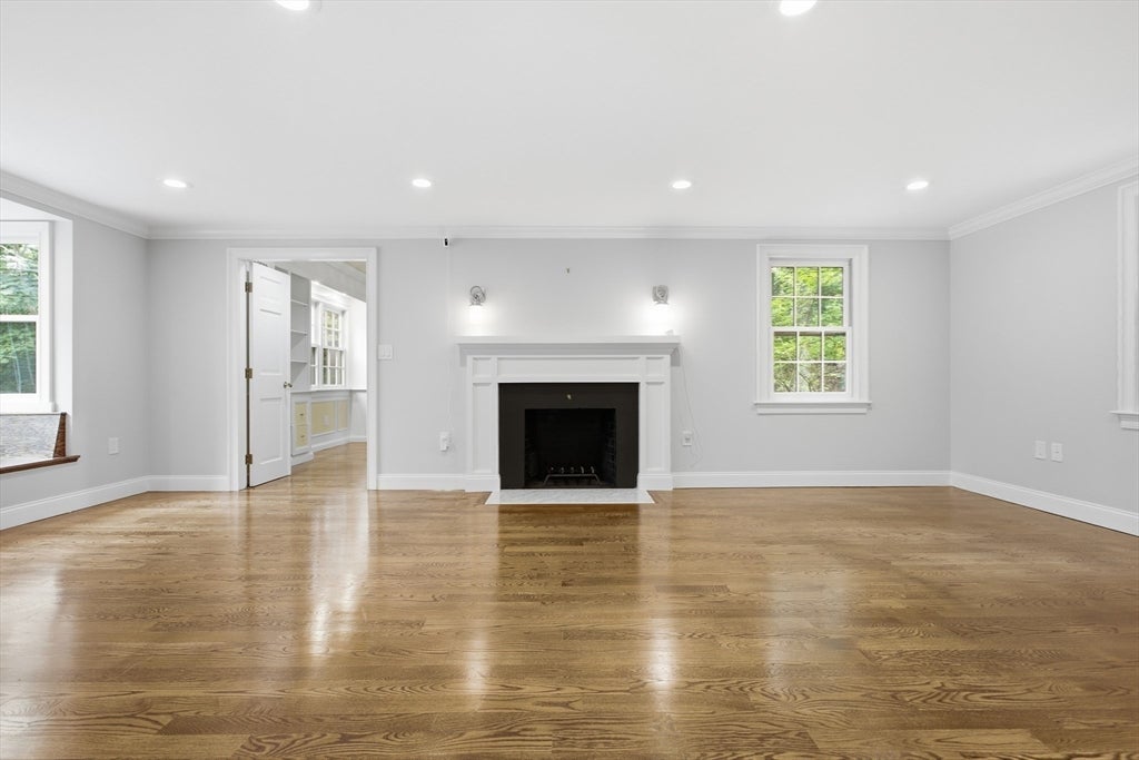 56 Arrowhead Rd