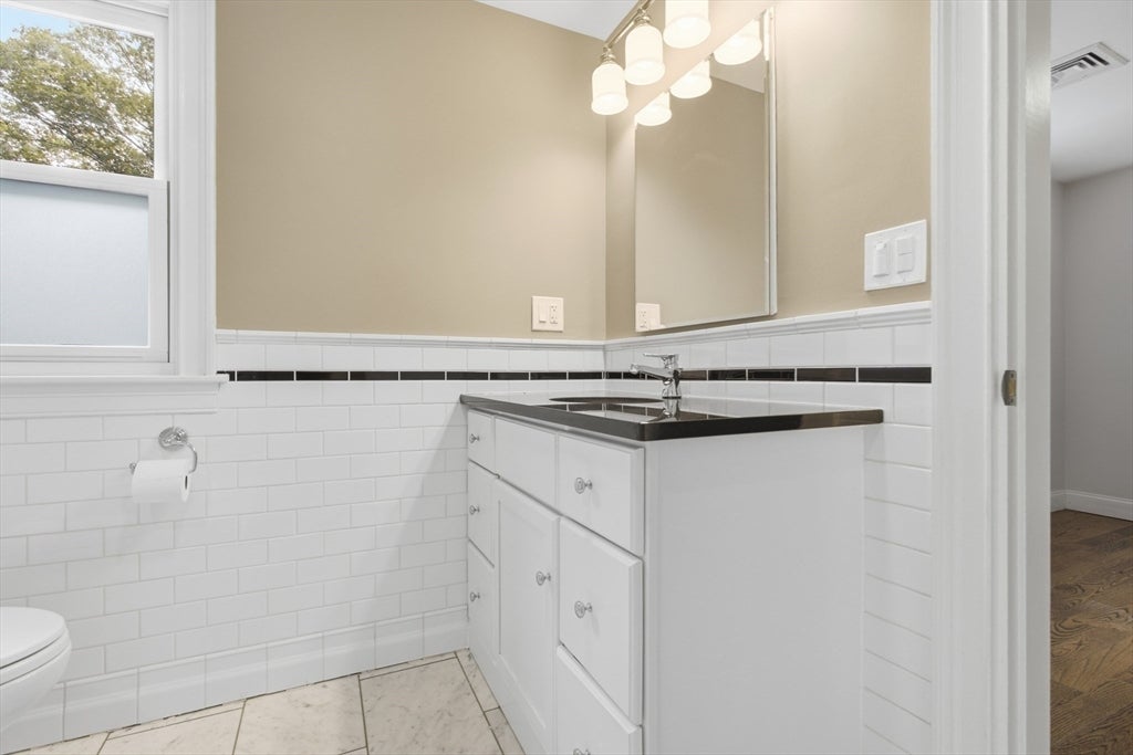 56 Arrowhead Rd, Weston, MA, 56 Arrowhead Rd, Weston, MA Photo #28
