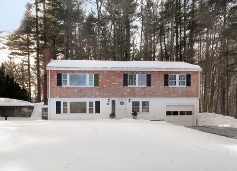 Photo of 62 Edgewood Rd, Concord, MA 01742 (MLS # 73474428)