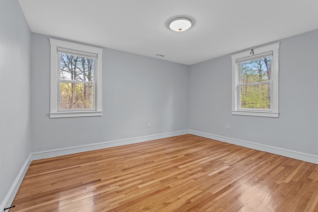 604 Dover Rd, Westwood, MA Photo #13